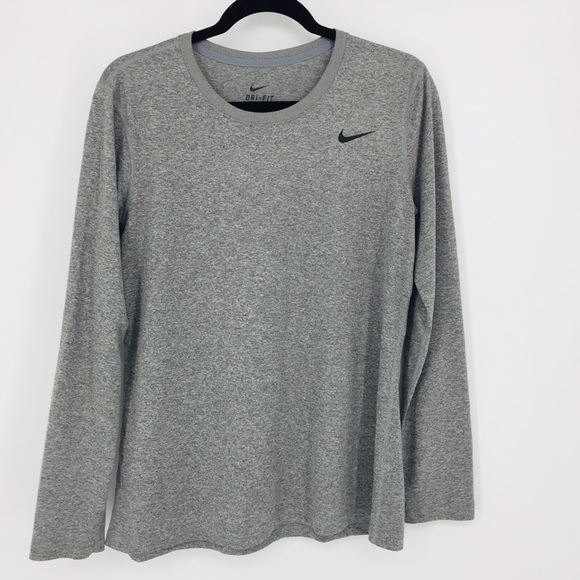 nike workout shirts long sleeve
